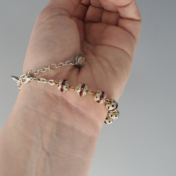 Virgin Mary Rosary Silvertone Red Crystal Bracelet - Picture 5 of 6